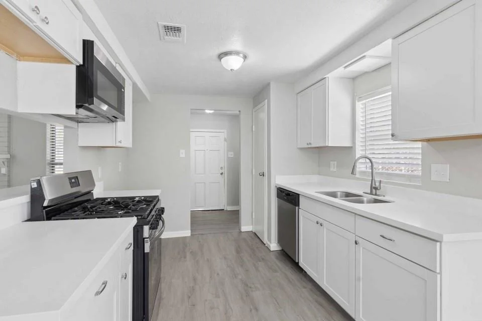 Photo of 123 Lone Oak Drive
