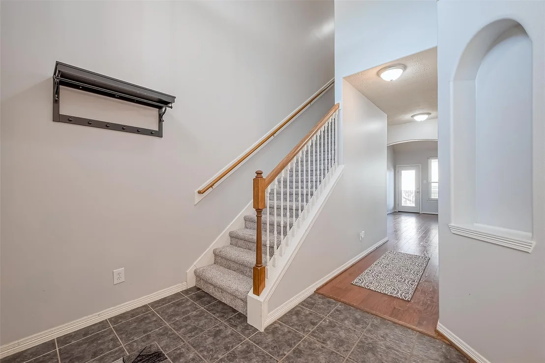 Photo of 2202 Highland Crossing Drive