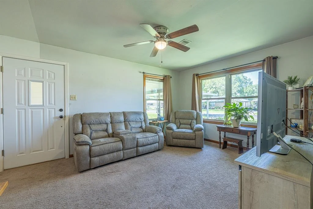 Photo of 211 Long Drive