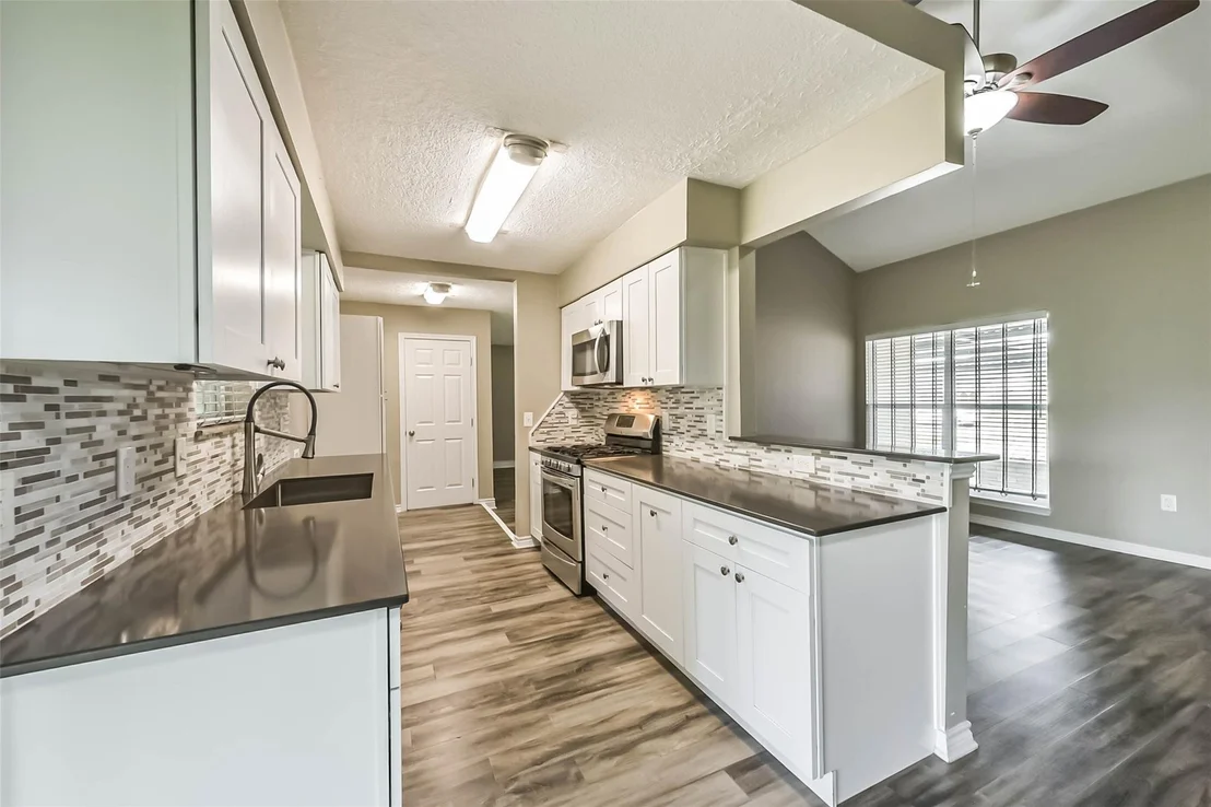 Photo of 7903 Parkglen Drive
