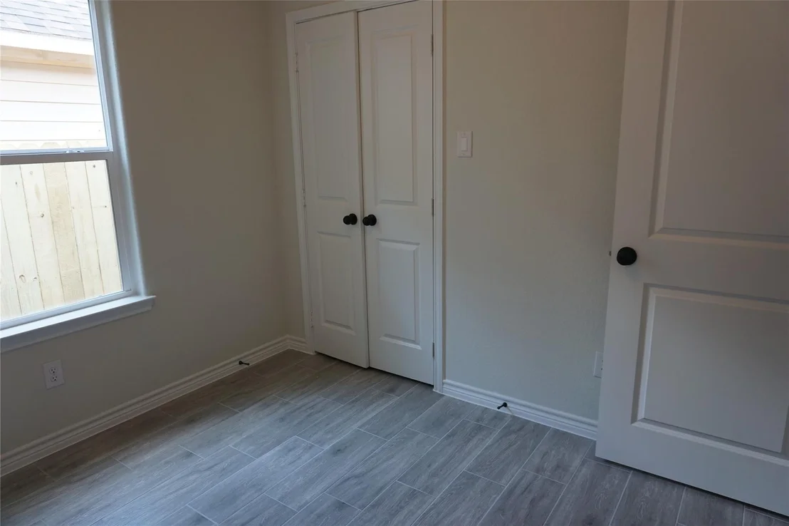 Photo of 9866 Arbor Oak Street