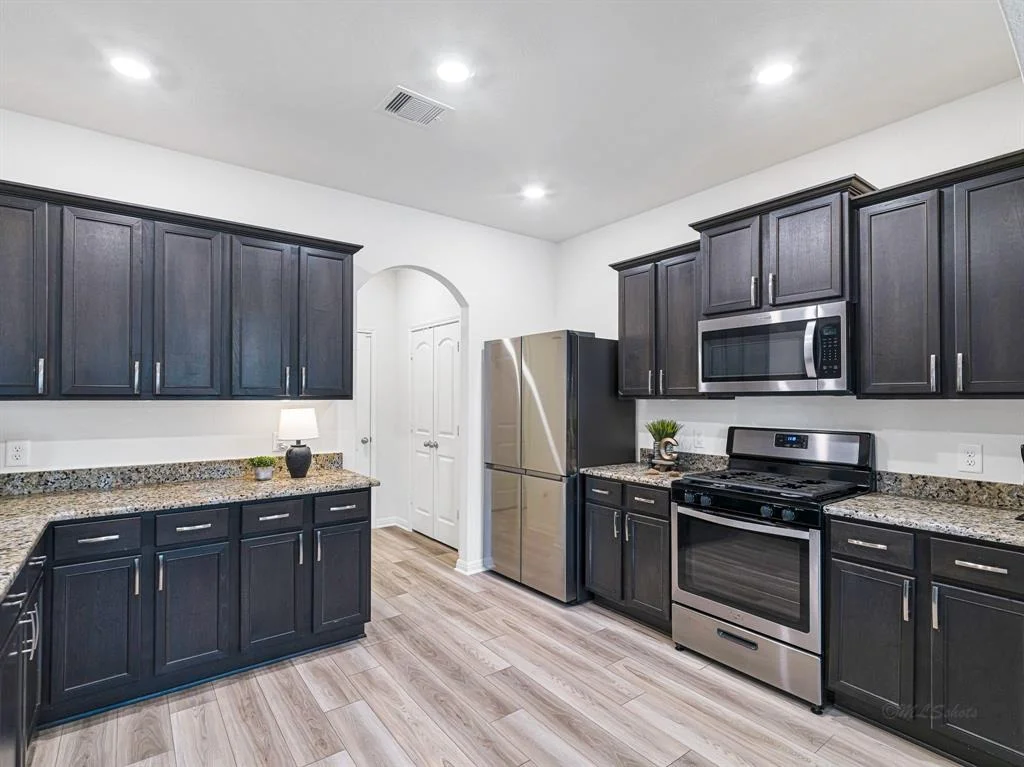 Photo of 22439 Lost Lantern Drive