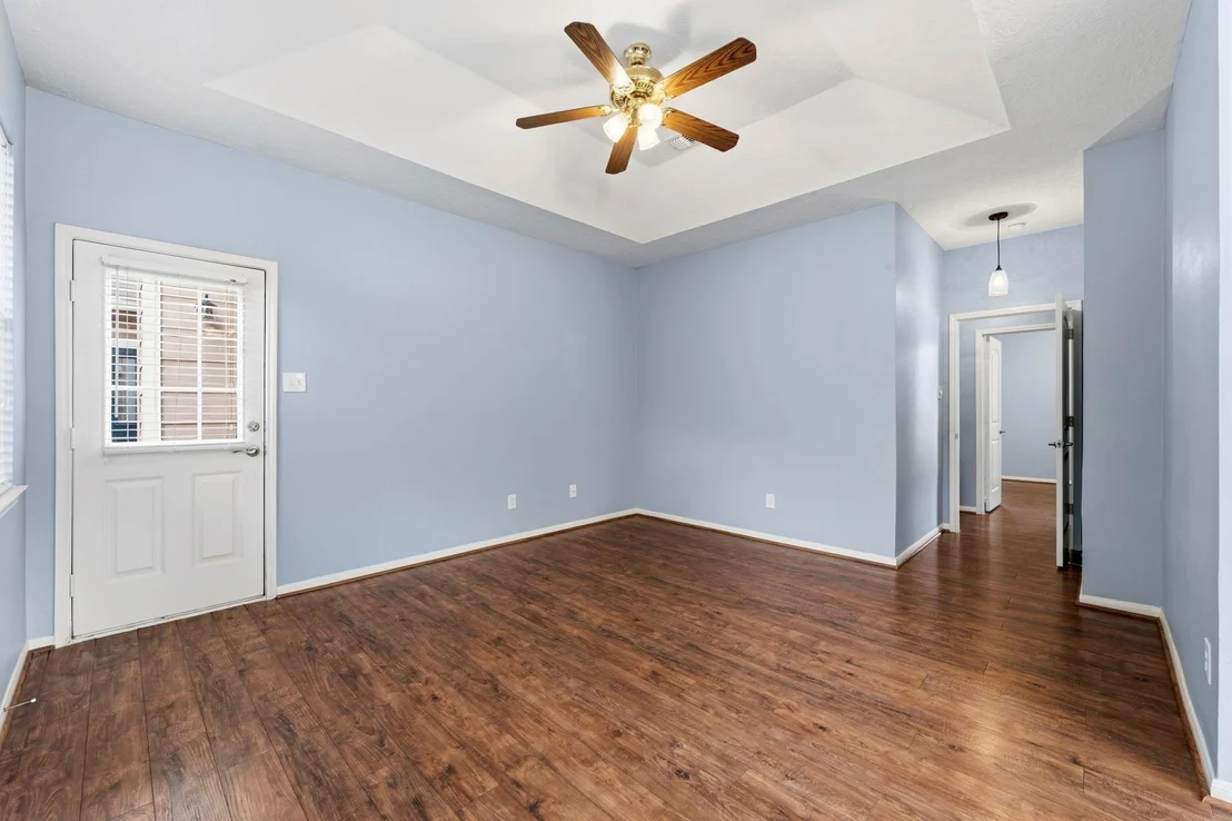 Photo of 10407 Twin Oak Drive