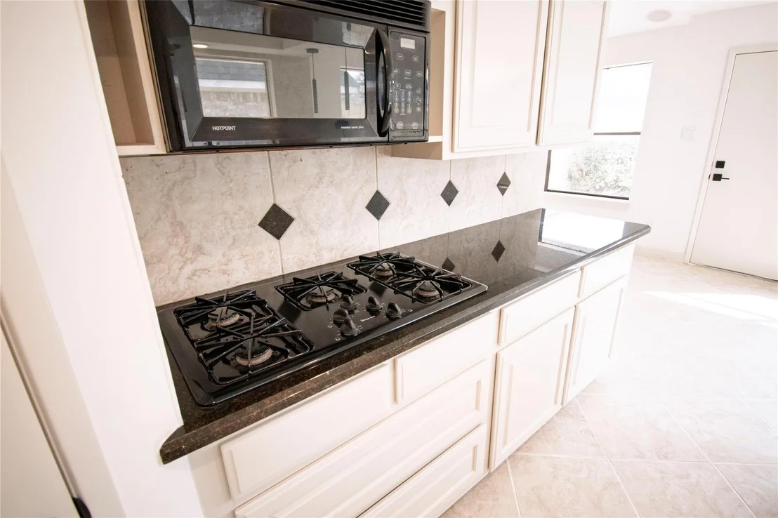 Photo of 14811 Delbarton Drive