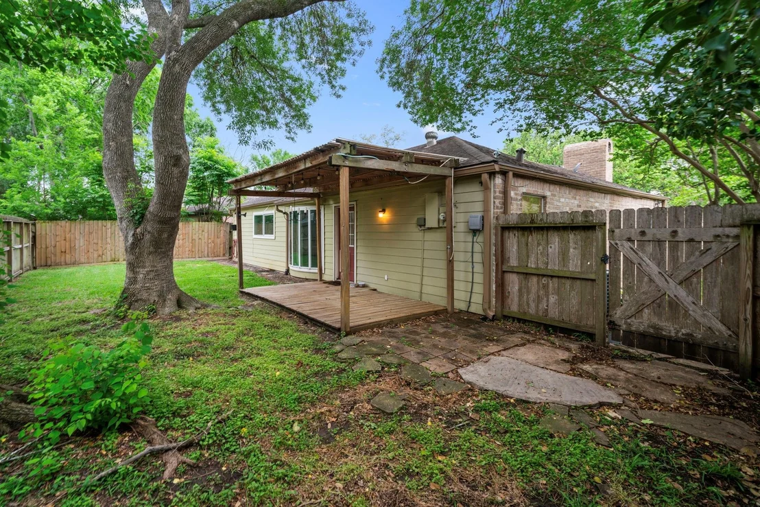 Photo of 2103 Cherry Bend Drive