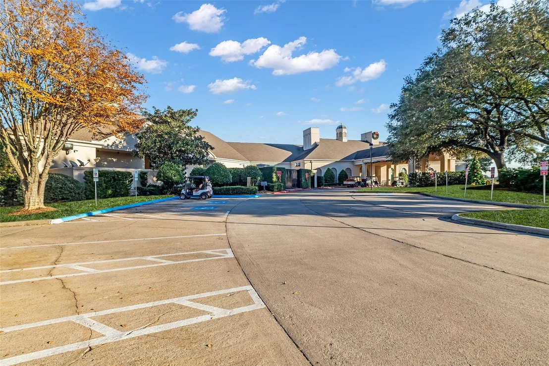 Photo of 35 W Pines Drive