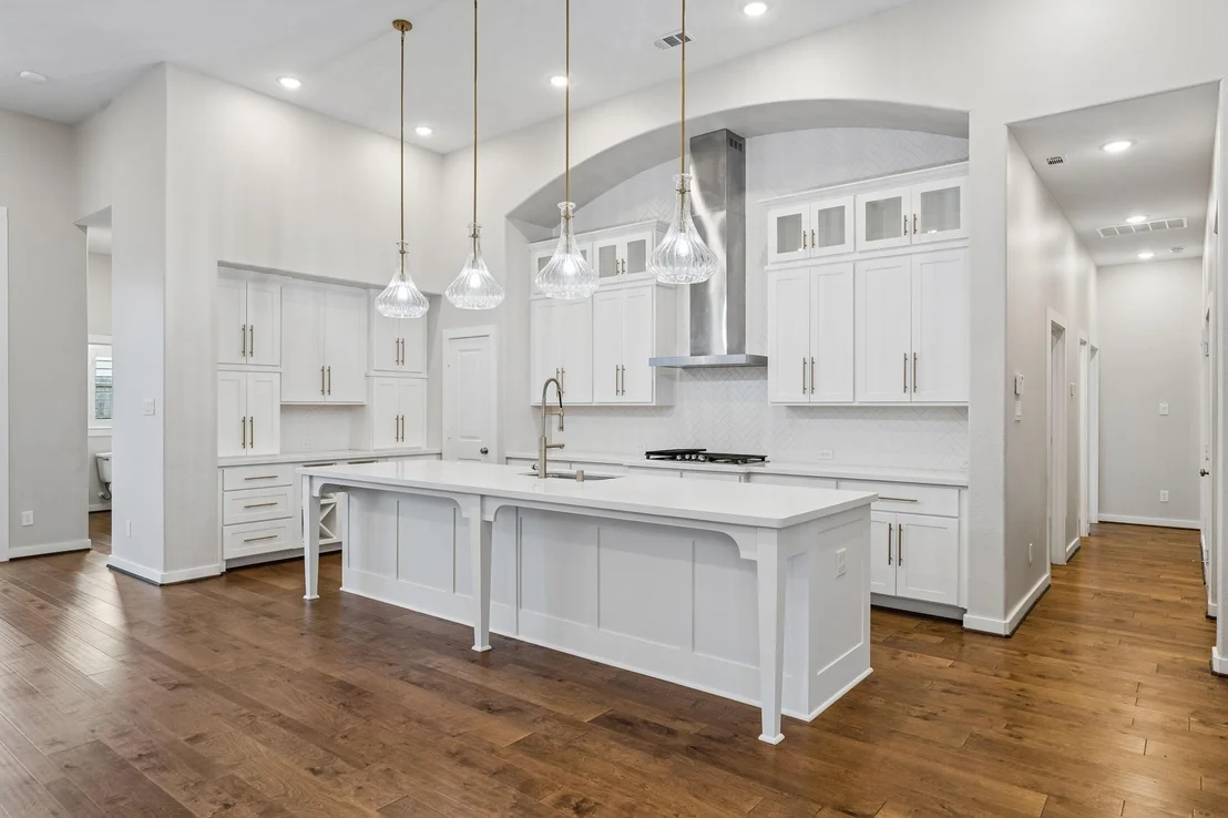 Photo of 30410 Myrtle Oak Drive