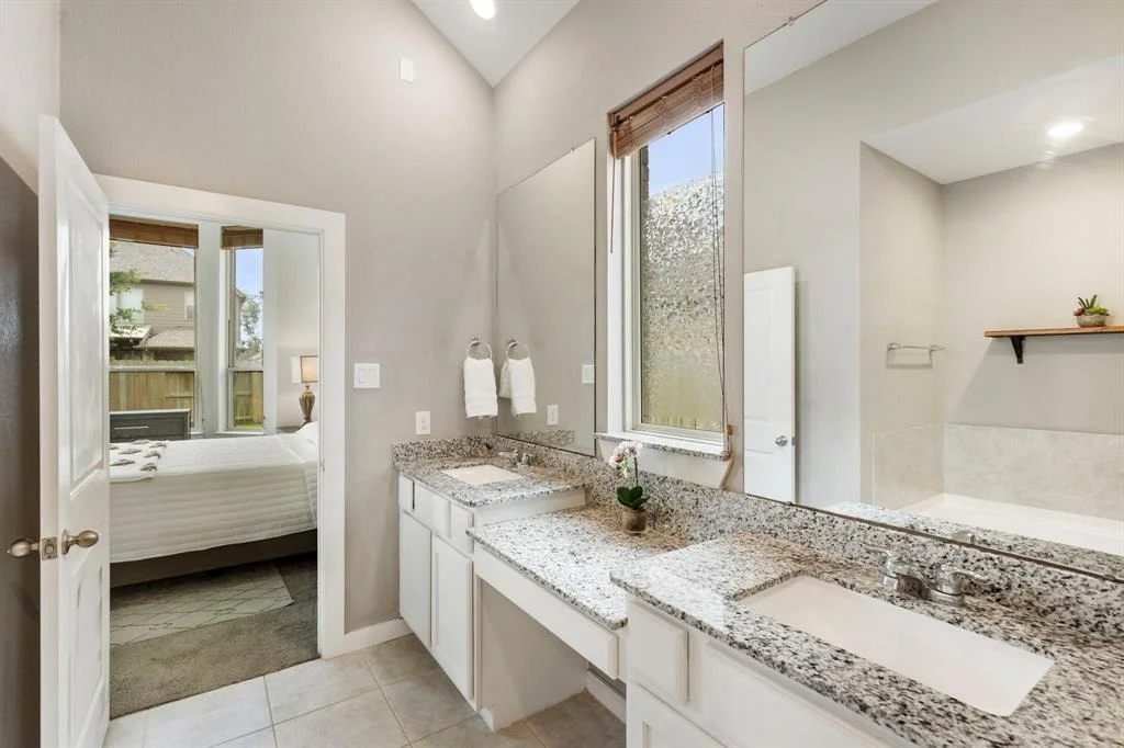 Photo of 17102 Crimson Crest Drive