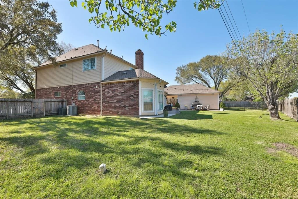 Photo of 17102 Oak Dale Drive