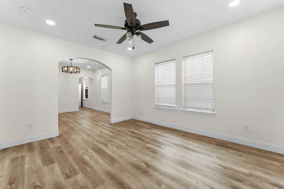 Photo of 1435 N Durham Drive