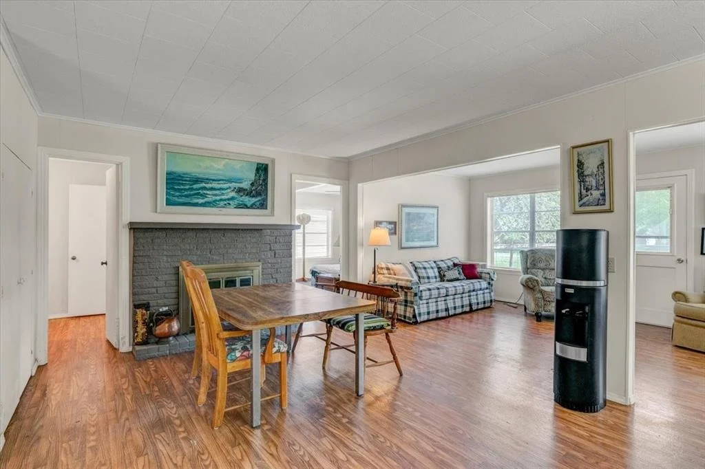 Photo of 219 Watie Road