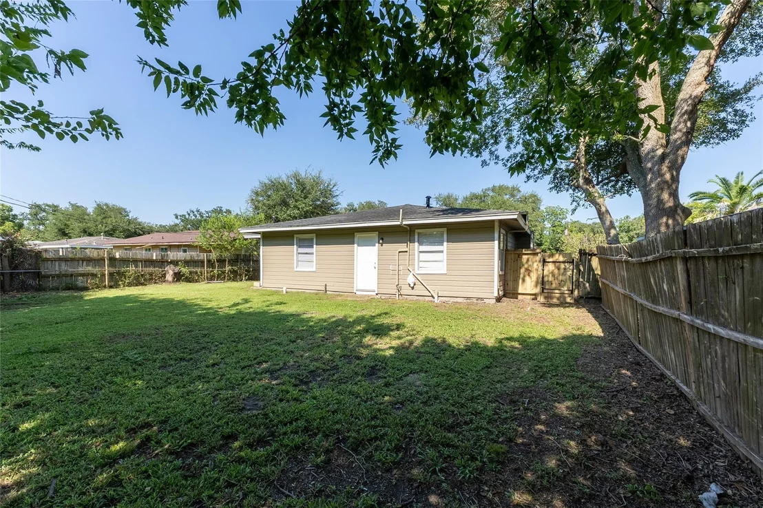 Photo of 217 Cedar Drive
