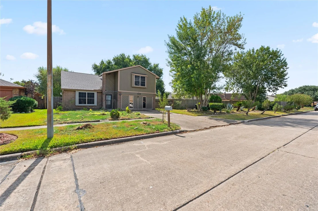 Photo of 1219 Beechbend Drive
