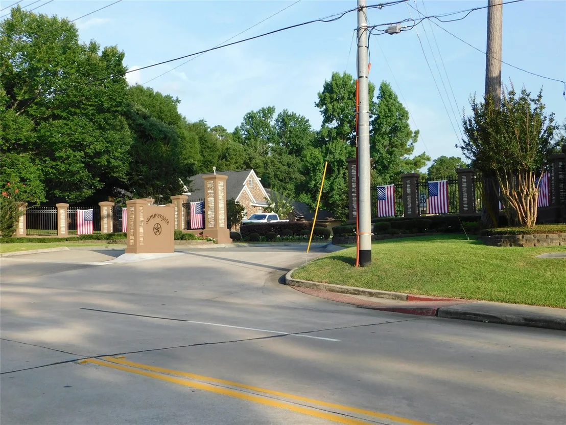 Photo of 1703 Summergate Drive