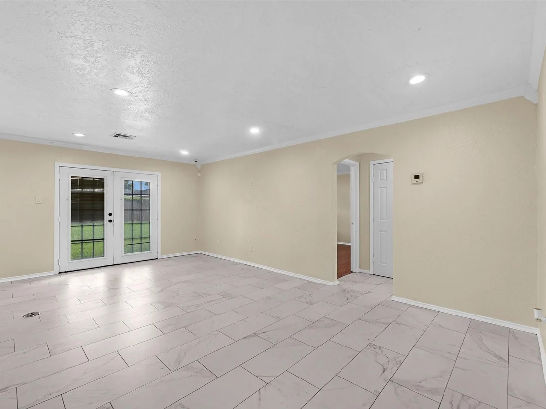 Photo of 13931 Roundstone Lane