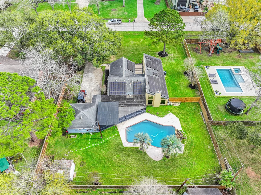 Photo of 910 Evergreen Drive