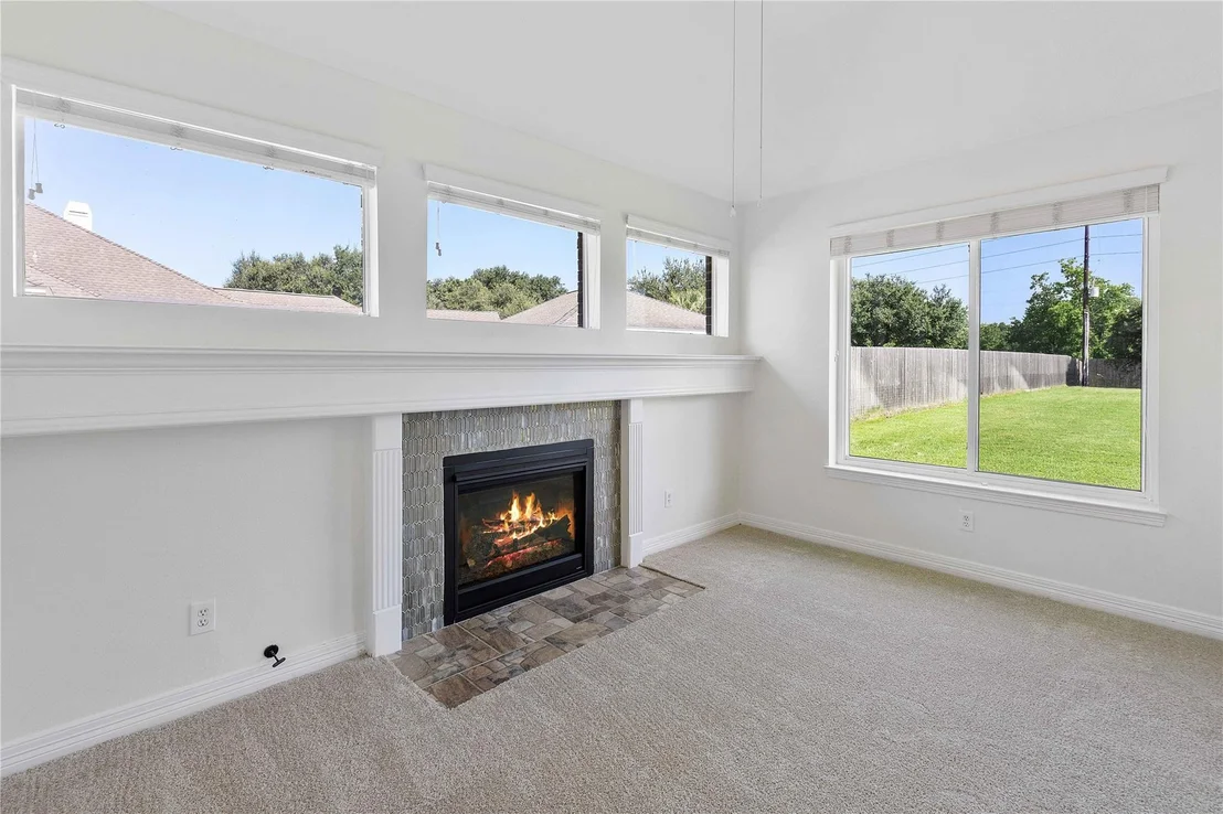 Photo of 17802 White Oak Hill