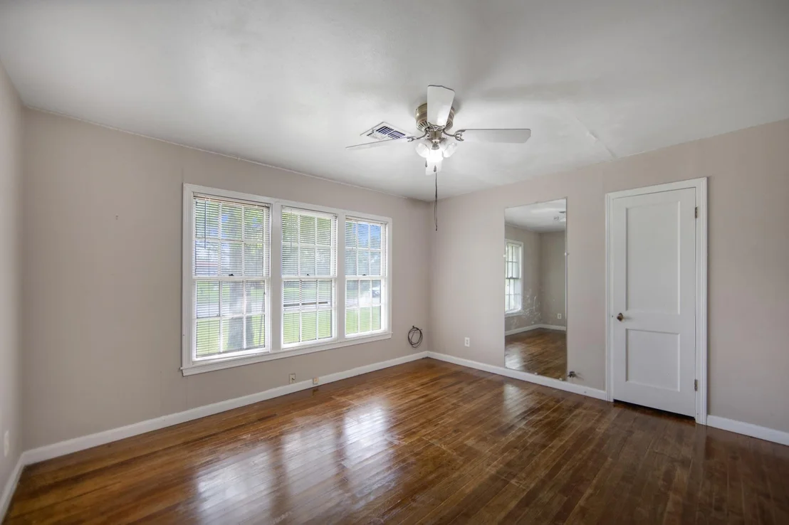Photo of 211 15th Street