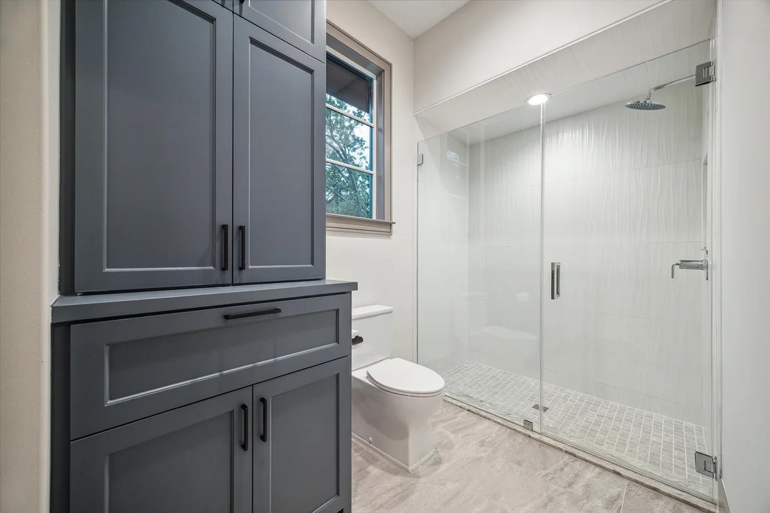 Photo of 526 Stoneleigh Drive