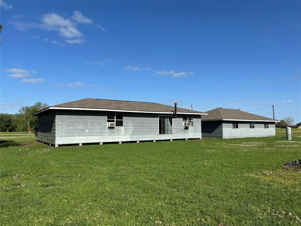 Photo of 17512 County Road 729