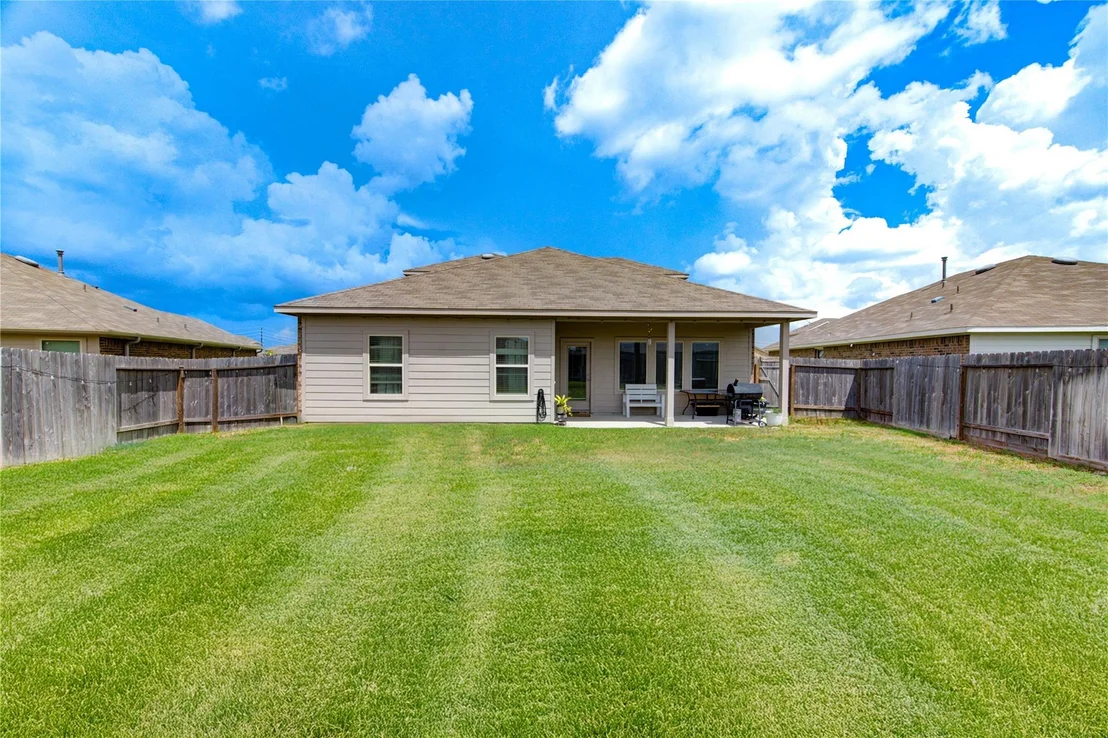 Photo of 21315 Sleepy Willow Street