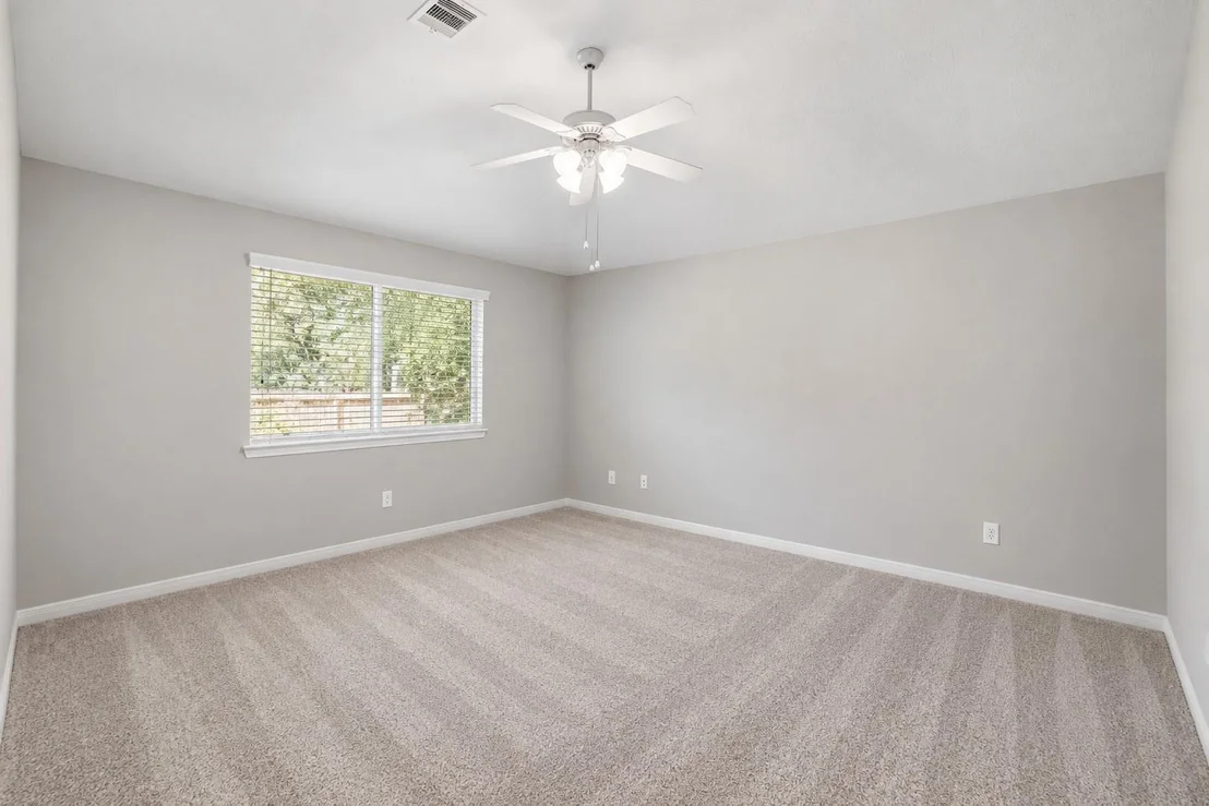 Photo of 12222 Hawthorne Drive