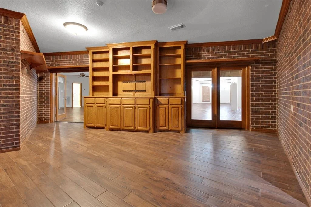 Photo of 702 Walnut Street