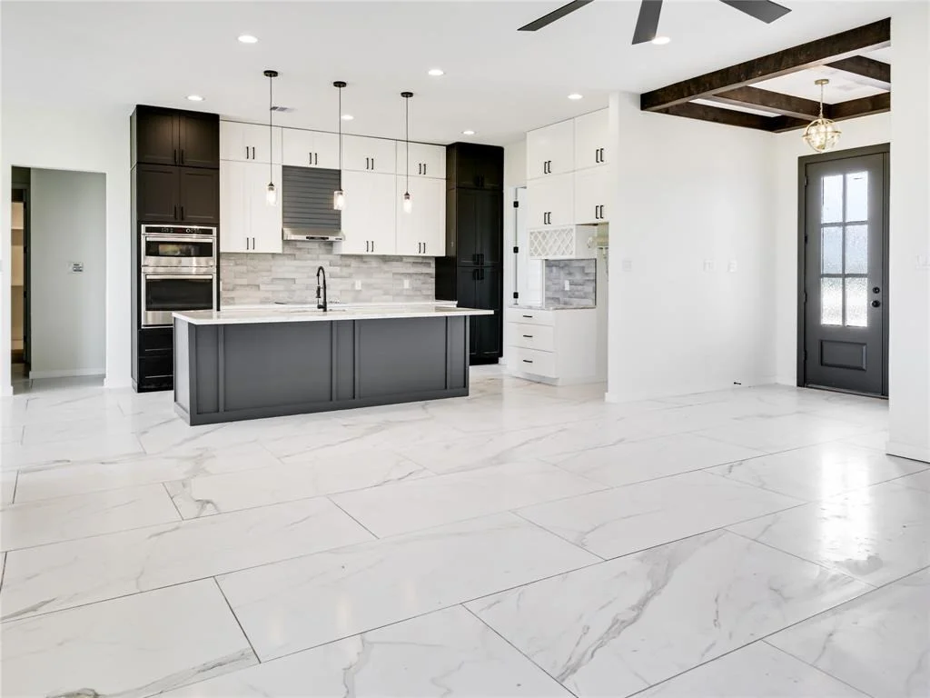 Photo of 820 Angus Trail
