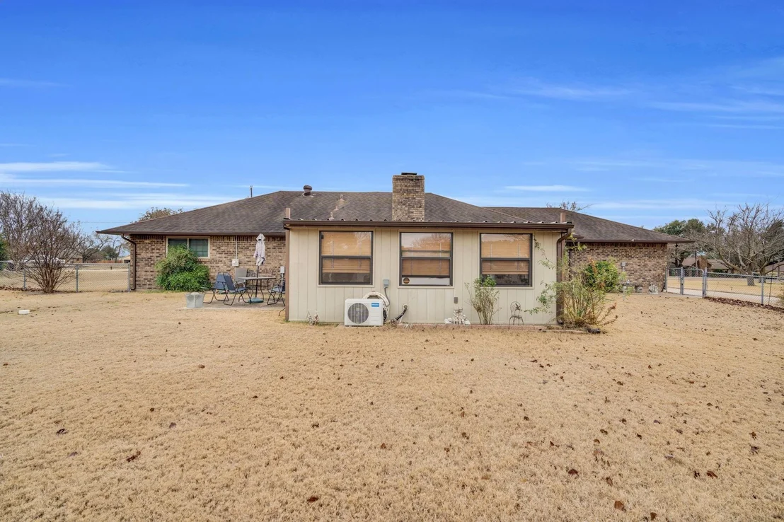 Photo of 609 Shallow Creek Drive
