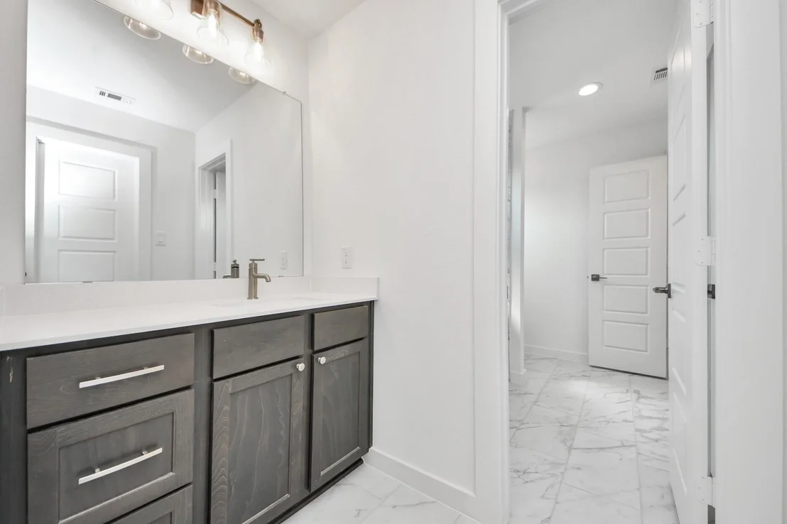 Photo of 2101 Corn Thistle Way