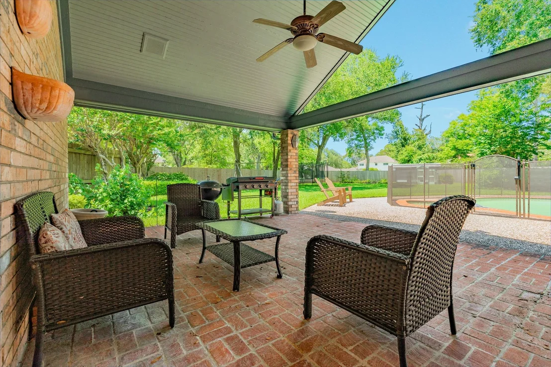 Photo of 110 Sequoia