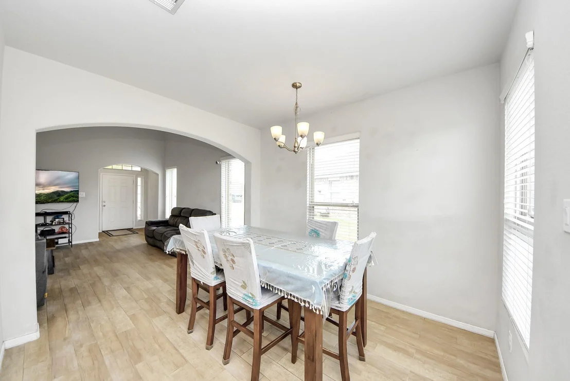 Photo of 5106 Royal Jasmine Place