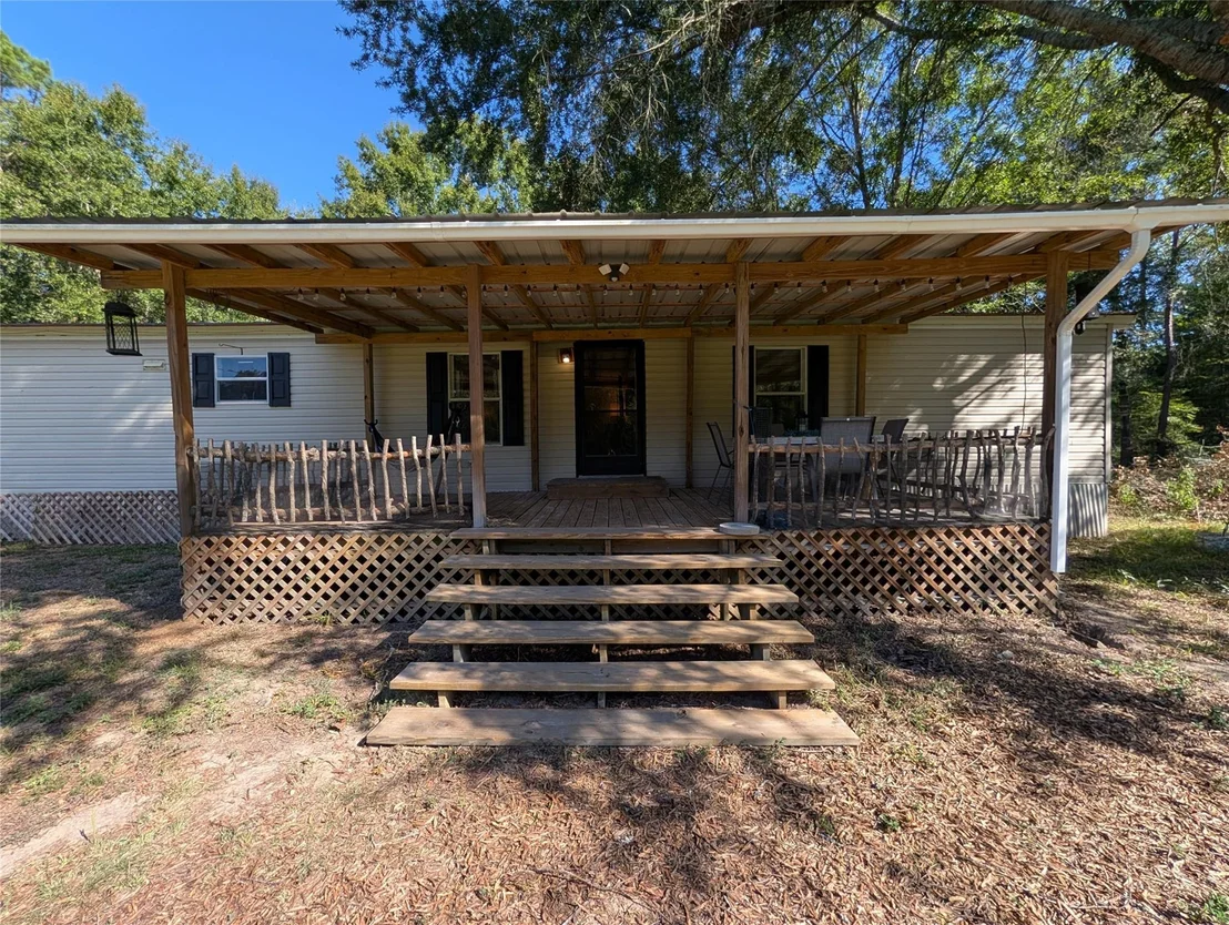 Photo of 346 Lakeside Circle