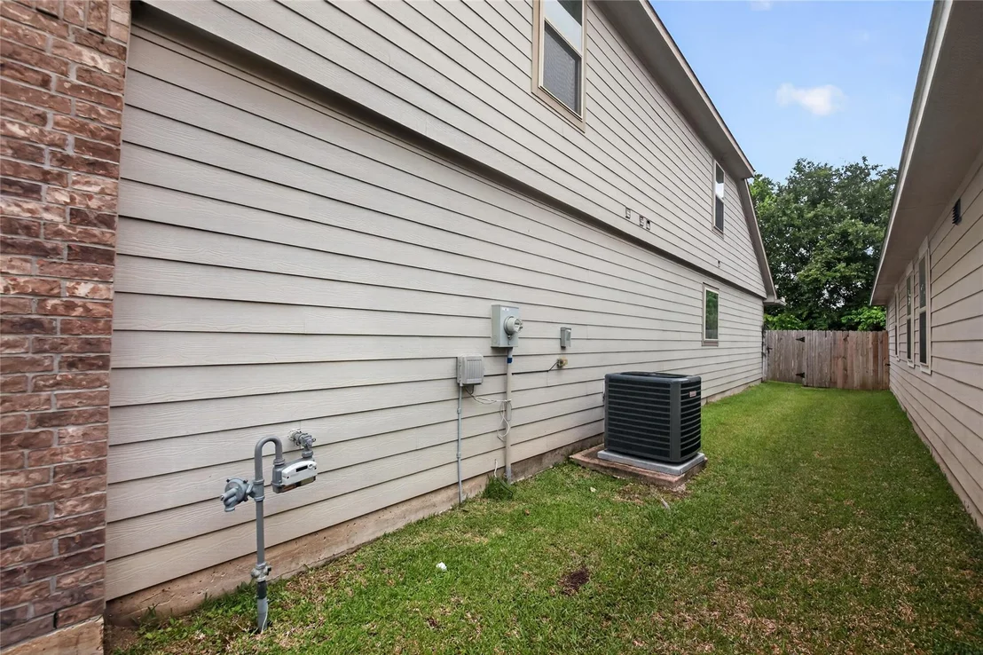 Photo of 2518 Cold River Drive