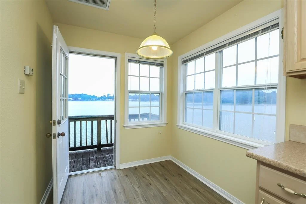 Photo of 12848 Point Drive