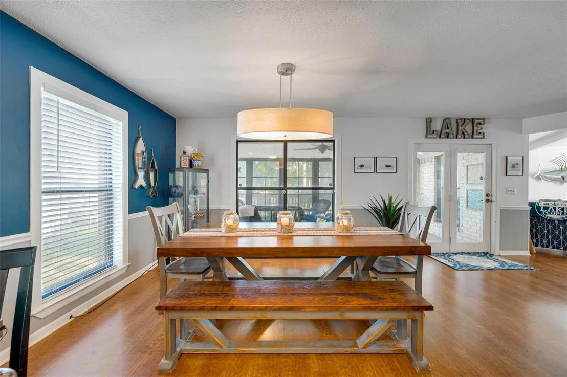Photo of 536 Wildewood Drive
