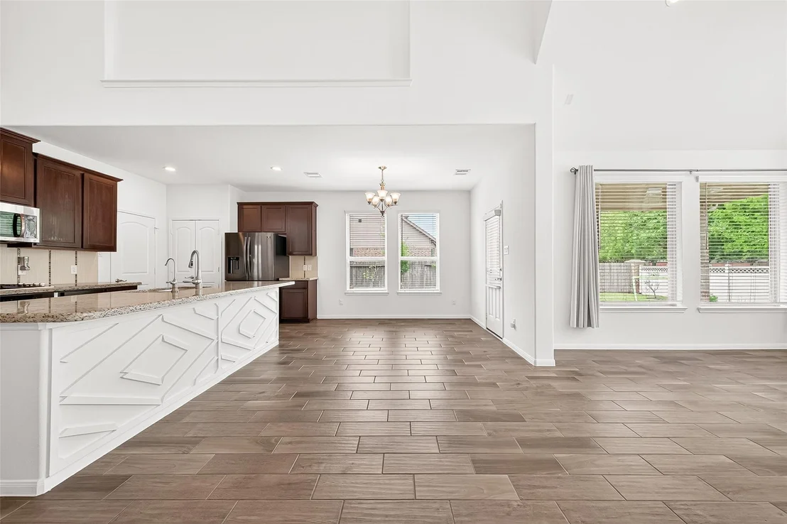 Photo of 95 Rivercove Lane