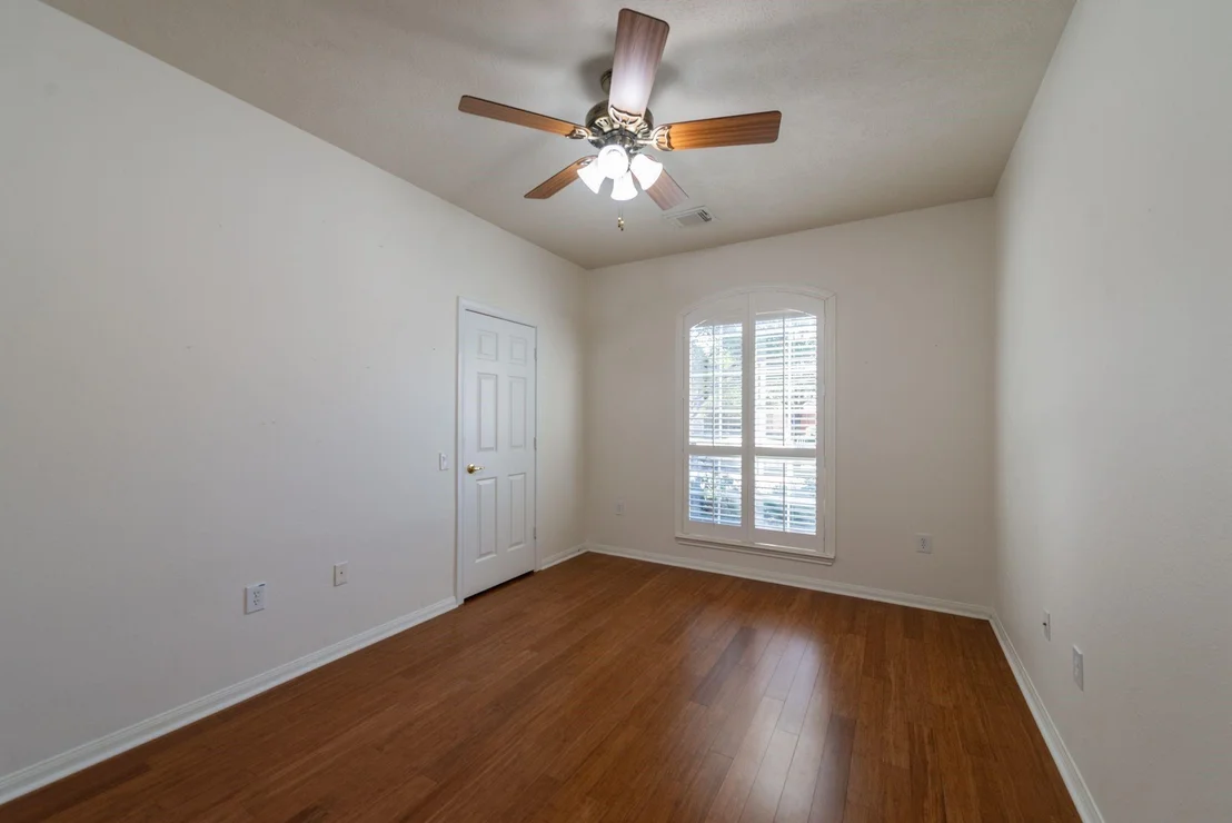 Photo of 5315 Thorngate Court