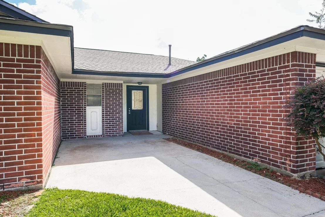 Photo of 11302 Paramount Lane