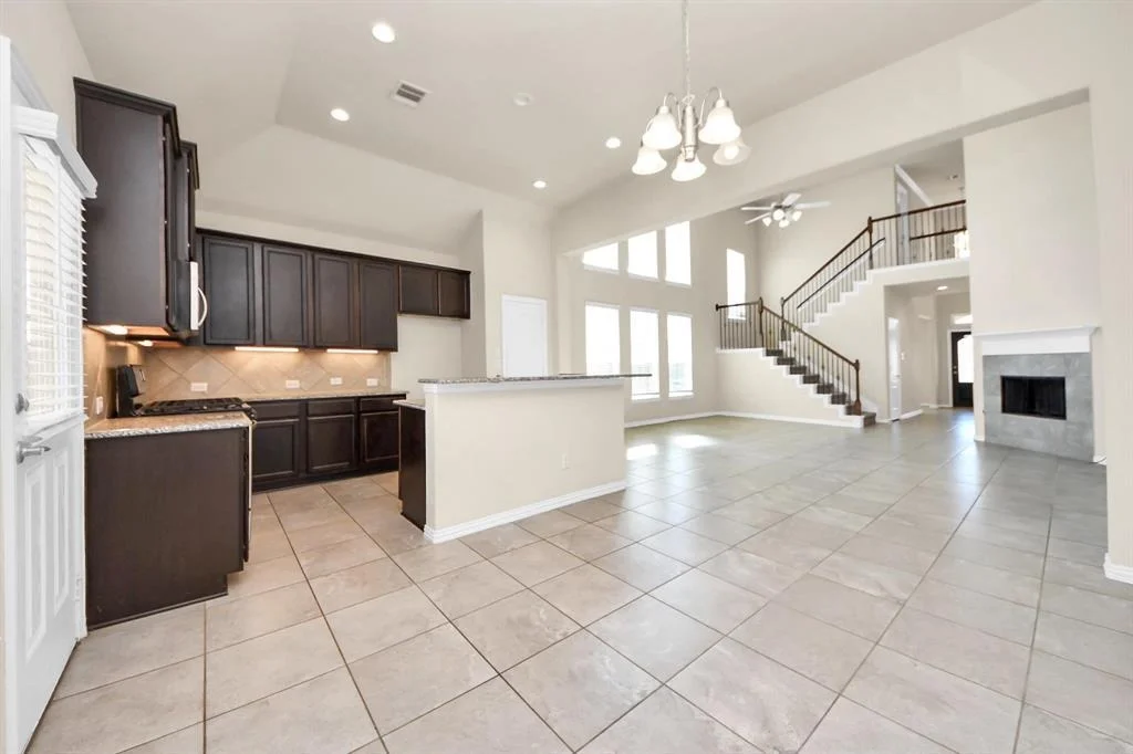 Photo of 115 San Jacinto Drive