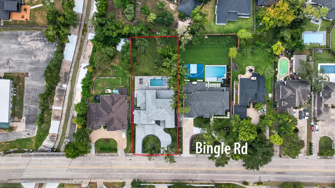 Photo of 1432 Bingle Road