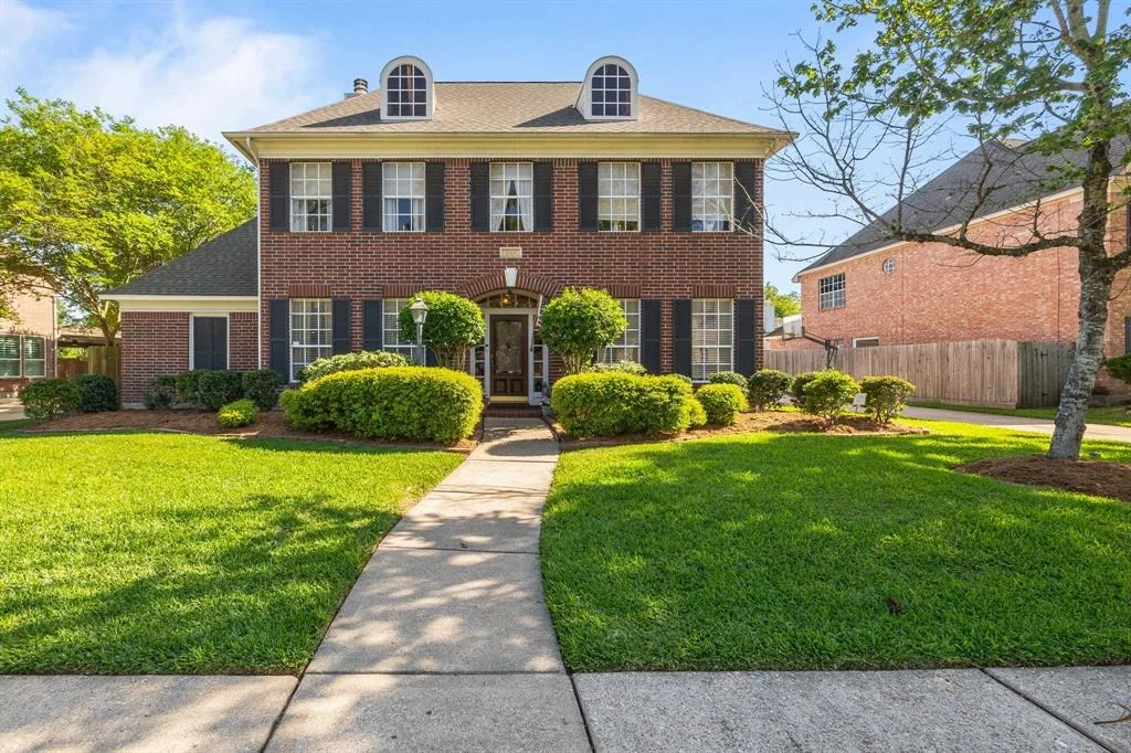 Photo of 4010 Walnut Pond Drive