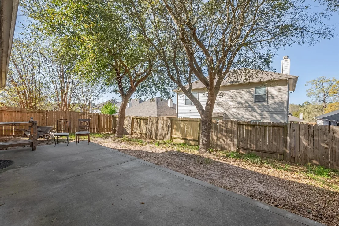 Photo of 2202 Highland Crossing Drive