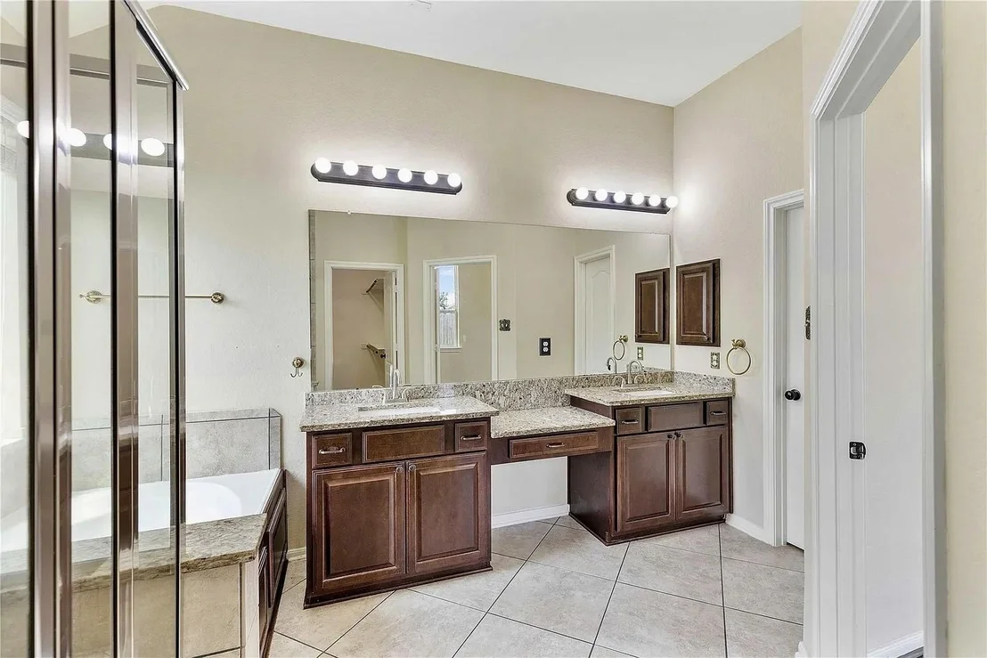 Photo of 17206 Upper Ridge Lane