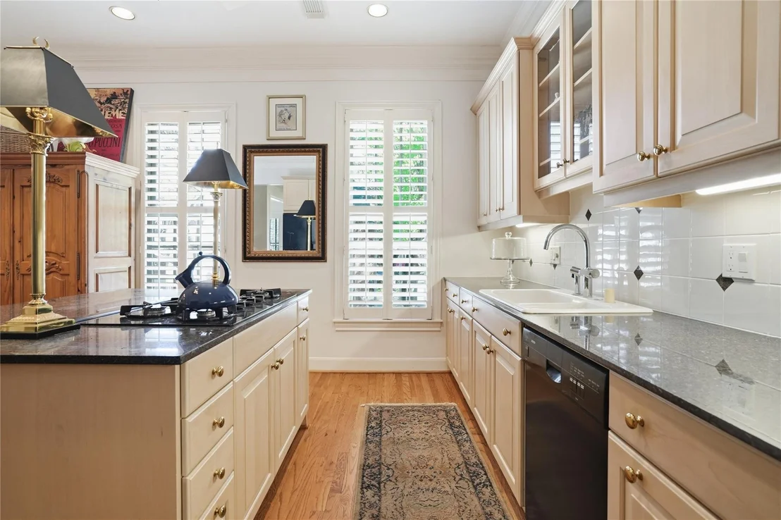 Photo of 285 Sugarberry Circle