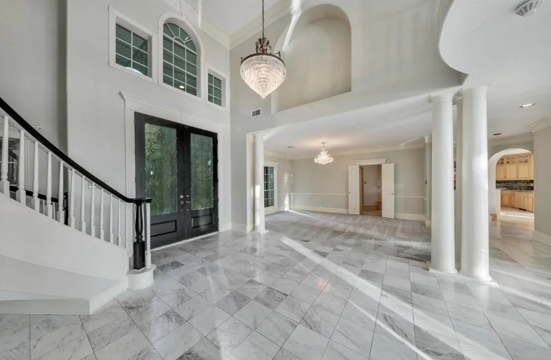 Photo of 35 W Isle Place