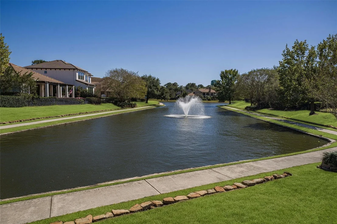 Photo of 115 Lake Sterling Gate Drive