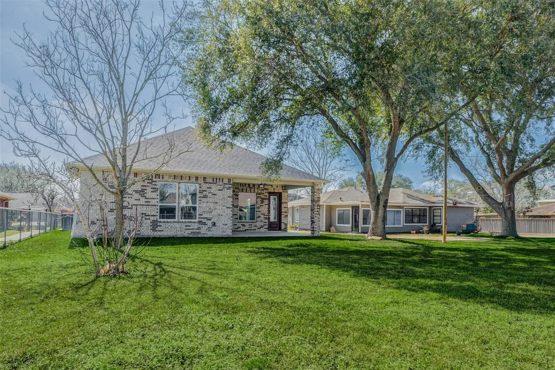 Photo of 8405 Folkstone Lane