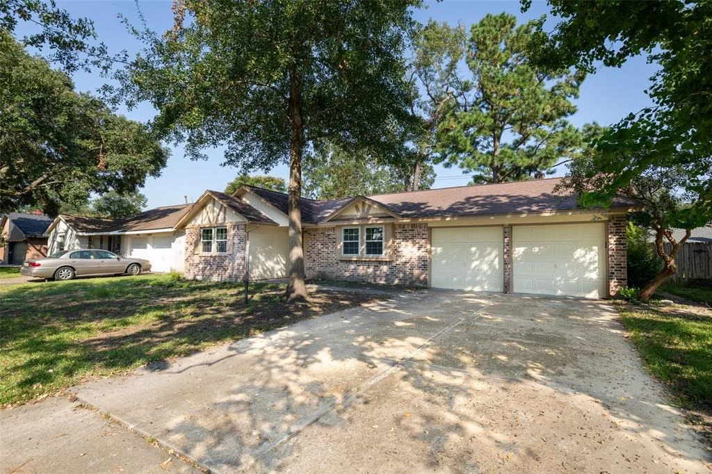 Photo of 17327 Shrub Oak Drive