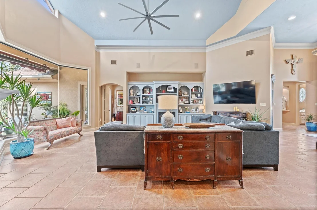 Photo of 9722 Crestwater Circle